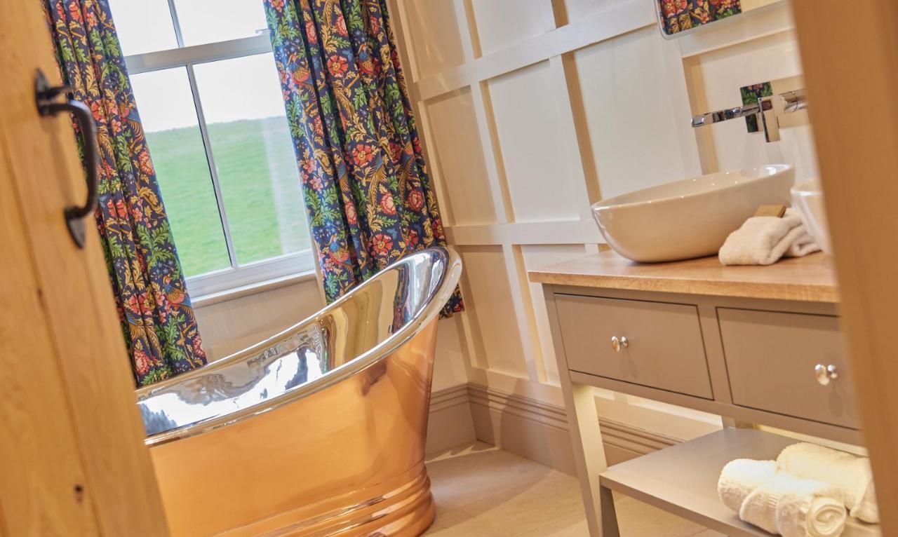 ホテル The Fleece At Ruleholme Irthington エクステリア 写真